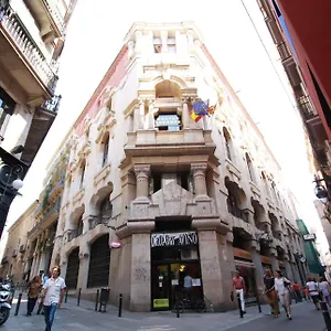 Levante ** Barcelona