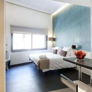 Fifteen Apartahotel