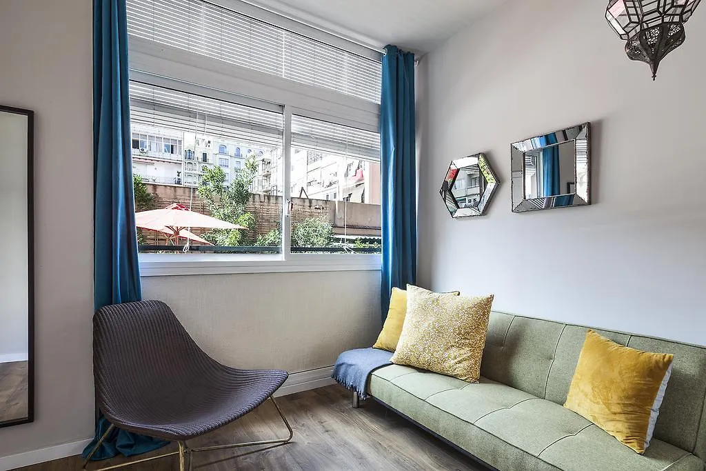 ** Bed & Breakfast The Conica Deluxe Bed&Breakfast Barcelona Spanien